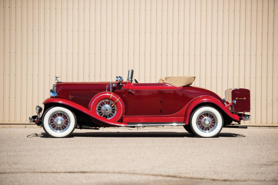  Auburn 8-100A Custom Dual Ratio Cabriolet 1932 года  (фото 23 из 35)